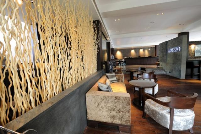 The Avenue Regent Hotel Kochi Exterior photo